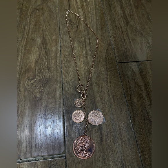 Rose gold necklace - Picture 2 of 3